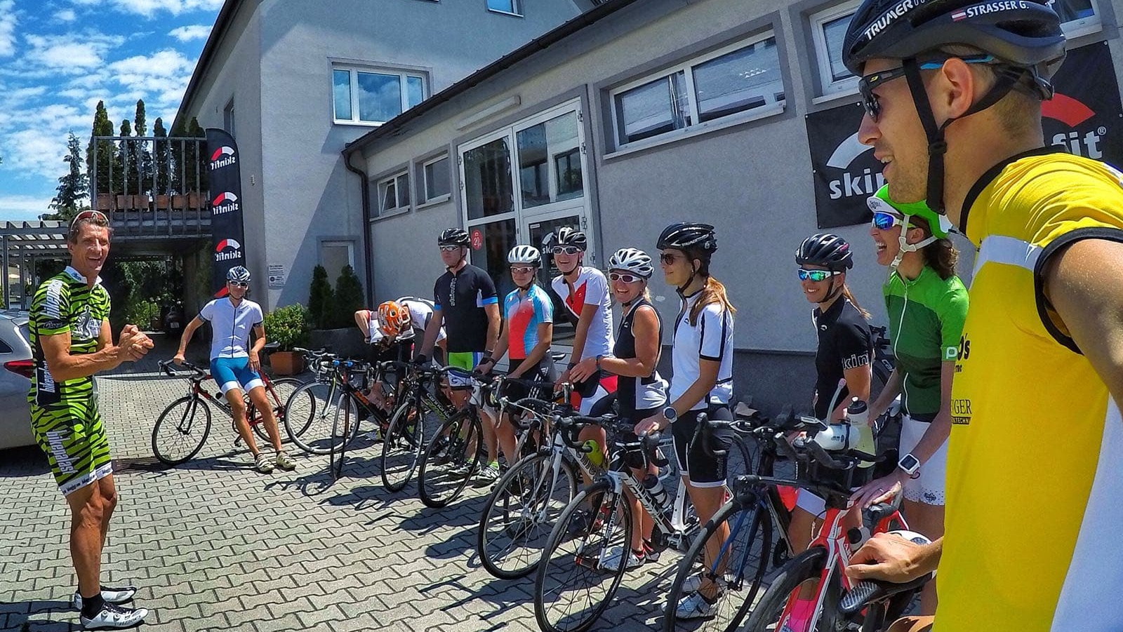 Start und Ziel beim Skinfit Shop in Salzburg